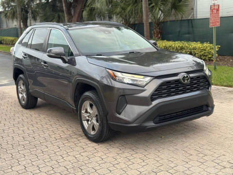 2022 Toyota RAV4 XLE