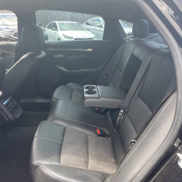 2017 Chevrolet Impala LT
