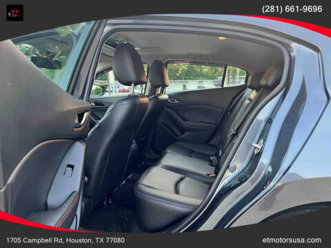 2016 Mazda MAZDA3 s Grand Touring