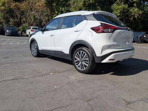 2023 Nissan Kicks SV