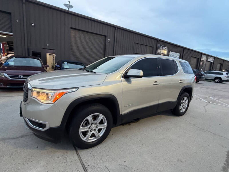 2017 GMC Acadia SLE-1