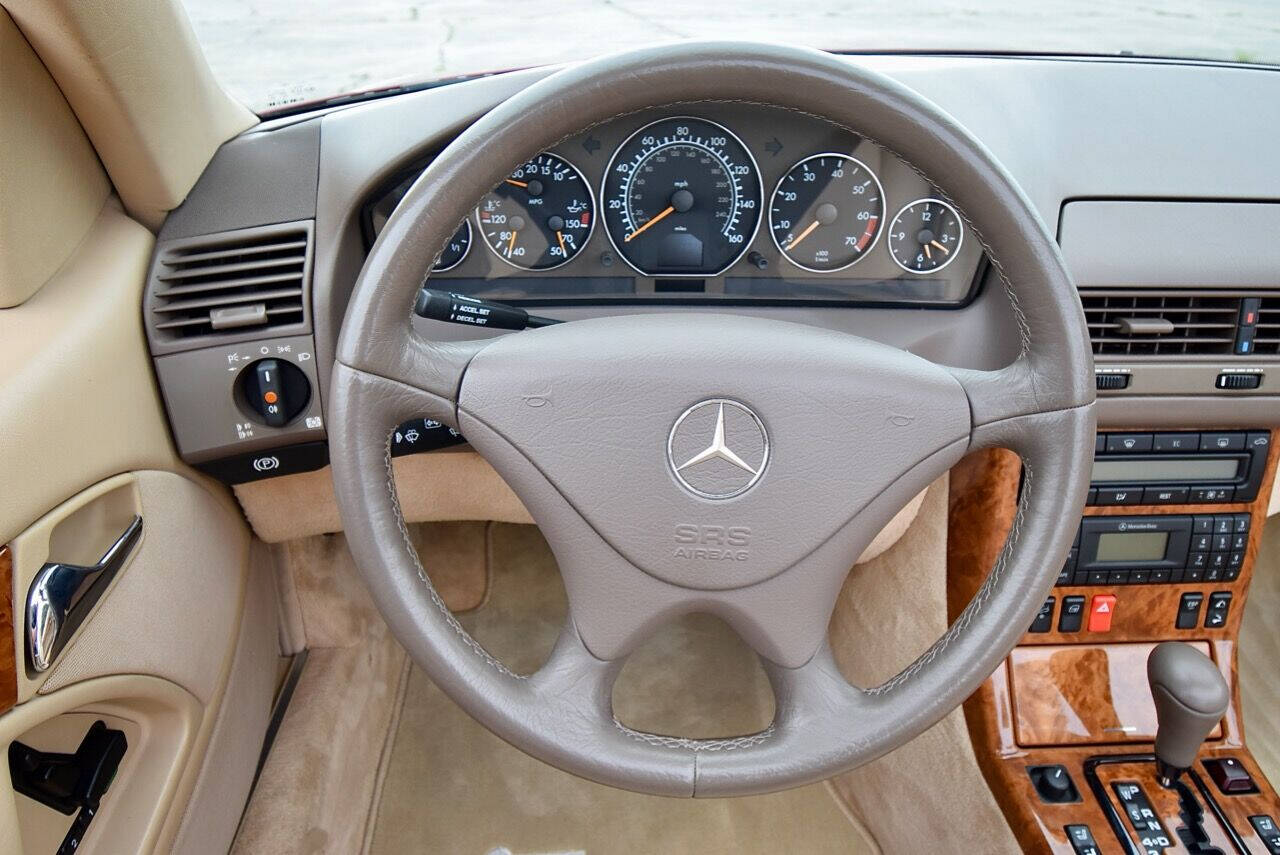 1999 Mercedes-Benz SL-Class 72