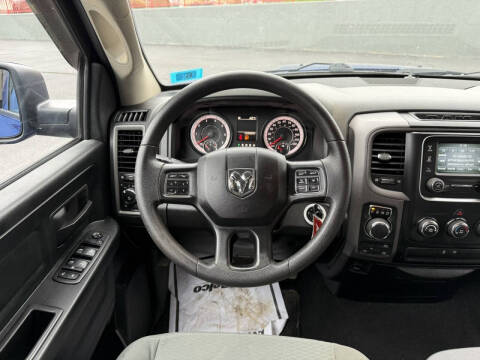 2017 RAM 1500 Express