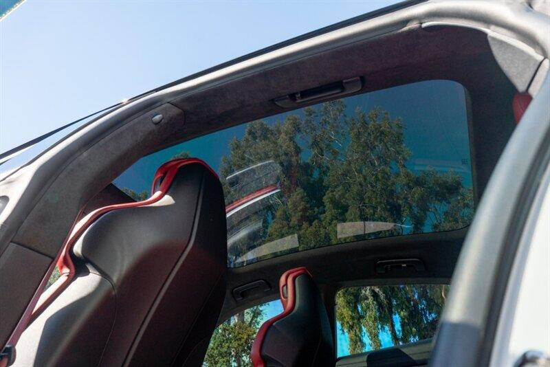 2020 Porsche Taycan Turbo