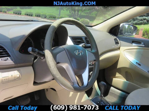 2012 Hyundai Accent GLS