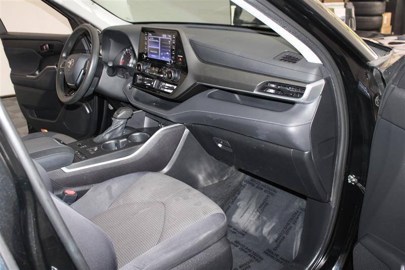 2021 Toyota Highlander L