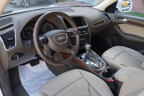 2017 Audi Q5 2.0T quattro Premium