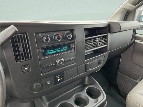 2017 Chevrolet Express 2500