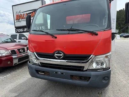 2018 Hino 195