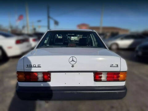 1987 Mercedes-Benz 190-Class 190 E 2.3