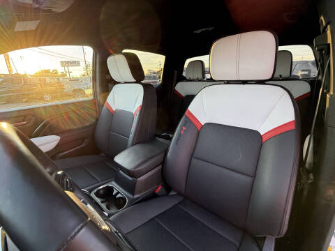 2024 GMC Canyon AT4X