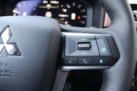 2025 Mitsubishi Outlander SEL