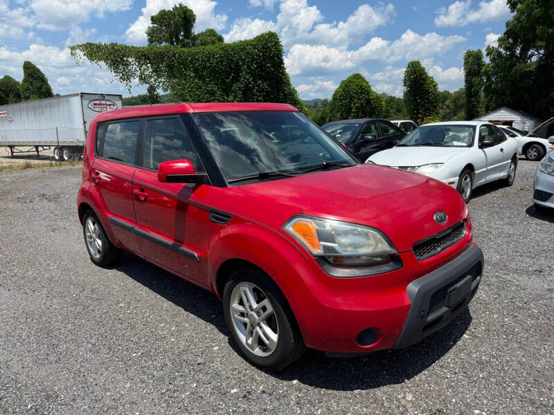 2011 Kia Soul +