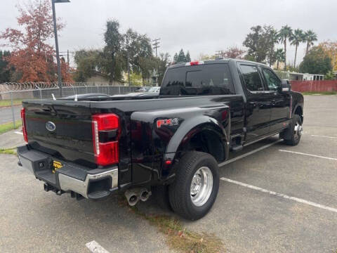 2023 Ford F-350 Super Duty Lariat