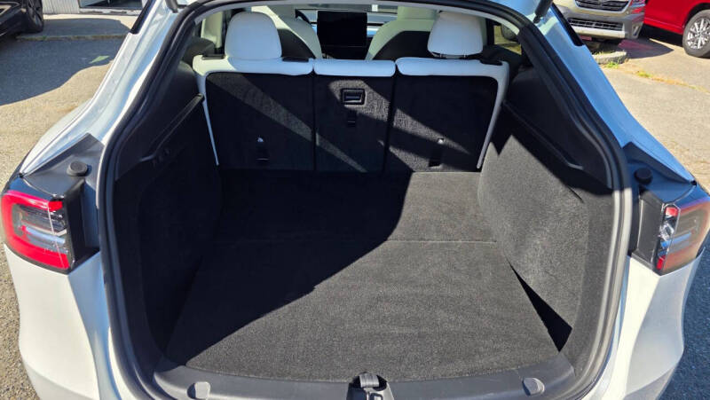 2025 Tesla Model Y Long Range