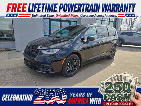 2026 Chrysler Pacifica Select