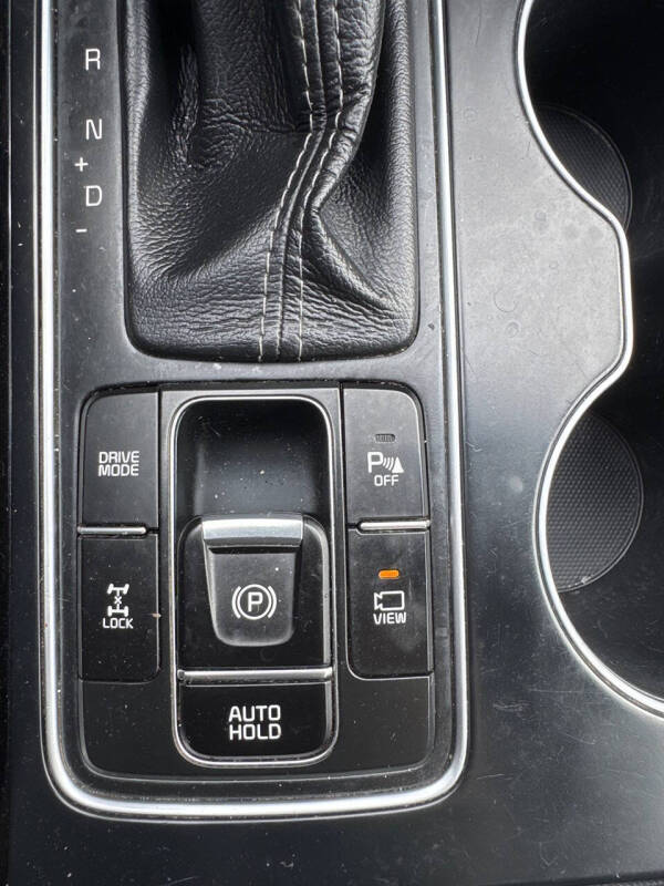 2017 Kia Sorento SX Limited V6