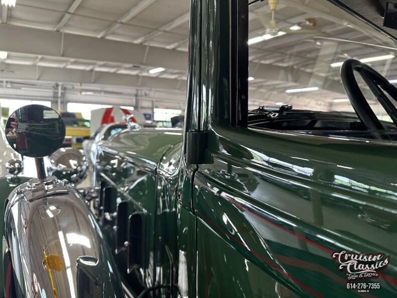1932 Packard 902 Straight Eight Coupe
