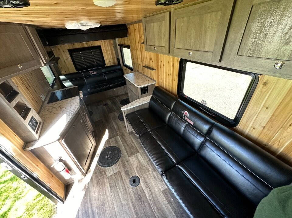 2021 NELSON IMPERIAL ICE CASTLE  ELITE RV for sale at Sales Ramp LLC in Elk River, MN