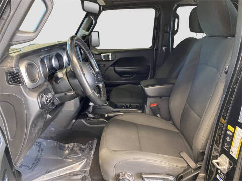 2021 Jeep Gladiator Willys