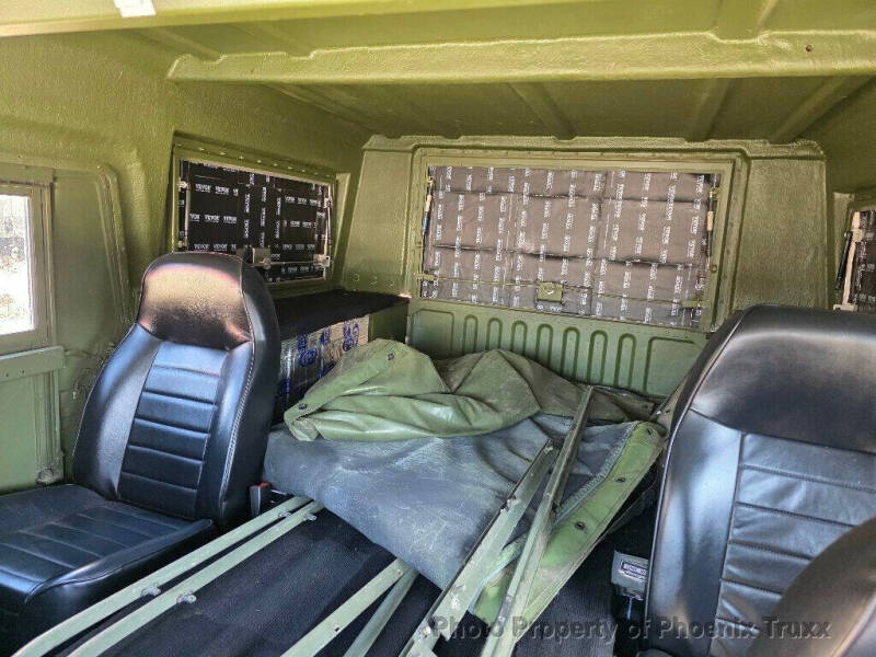 1988 HUMMER H1