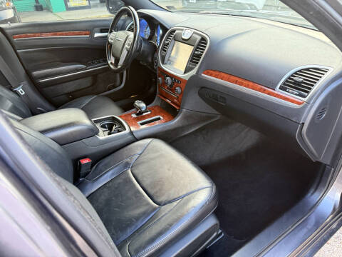 2014 Chrysler 300