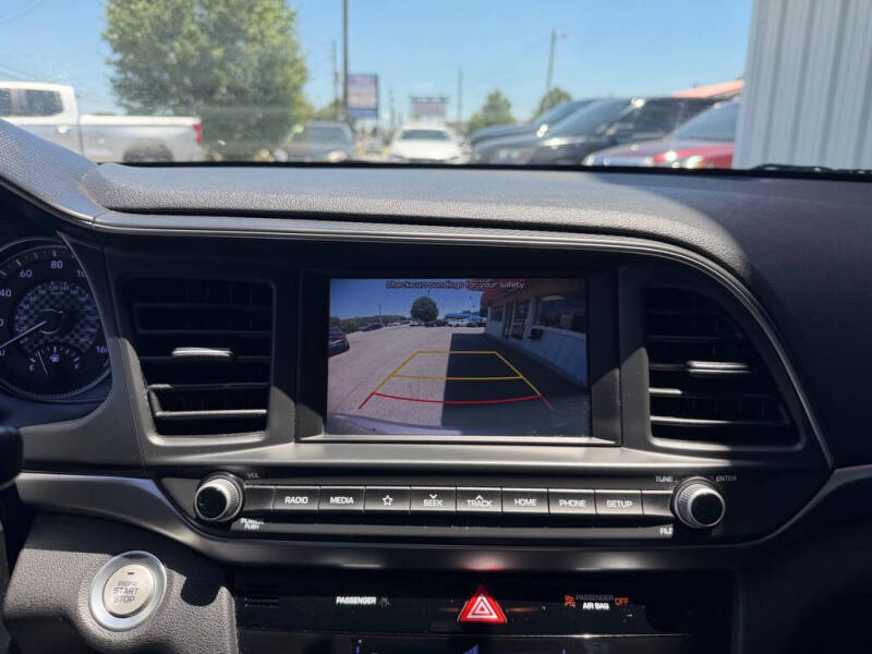 2020 Hyundai Elantra