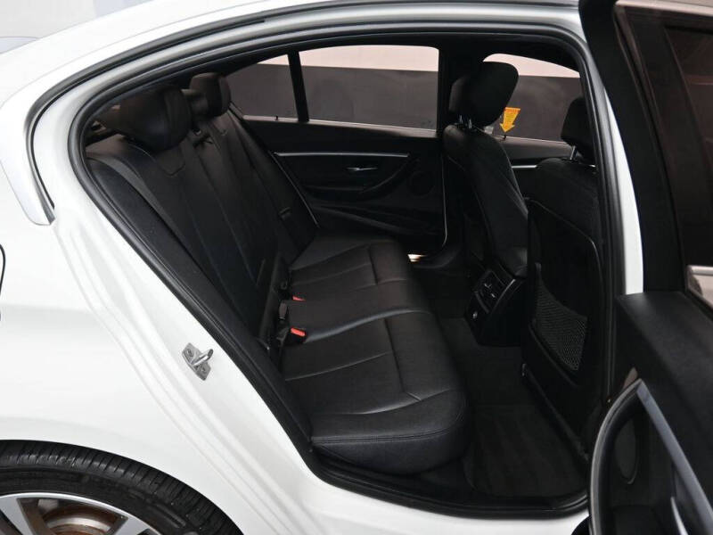 2018 BMW 3 Series 330e iPerformance