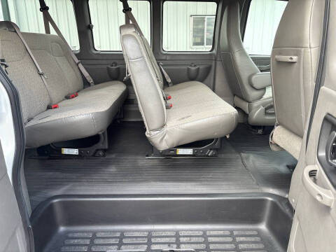 2023 Chevrolet Express LS 3500