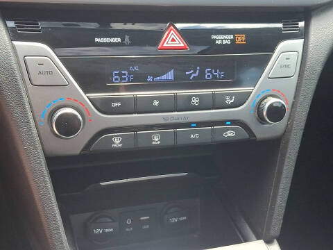 2018 Hyundai Elantra