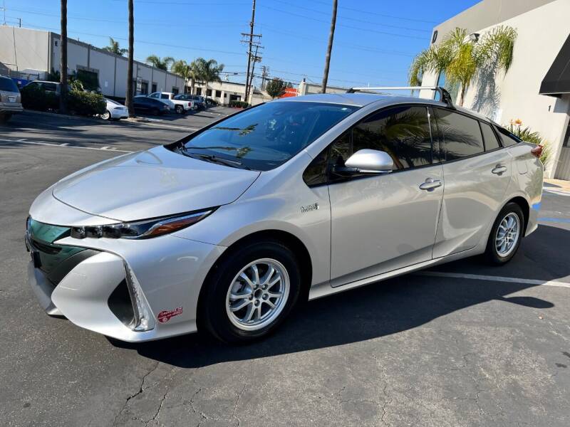 2018 Toyota Prius Prime for sale at MANGIONE MOTORS ORANGE COUNTY in Costa Mesa CA
