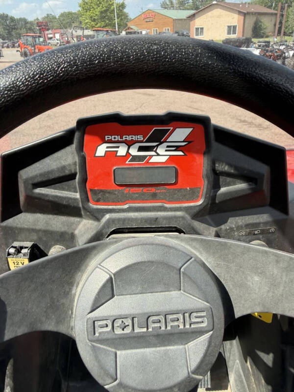 2017 Polaris ACE® 150 EFI Indy Red
