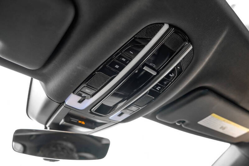2021 Porsche Cayenne Coupe
