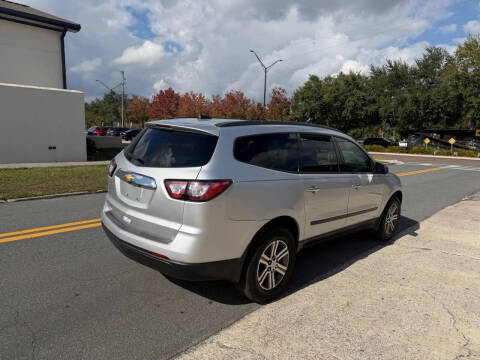 2017 Chevrolet Traverse LS