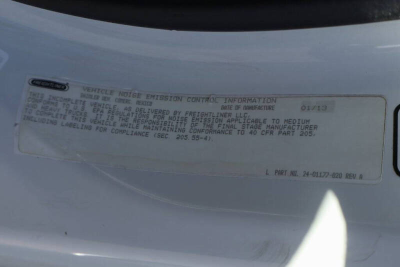 2014 Freightliner M2 106