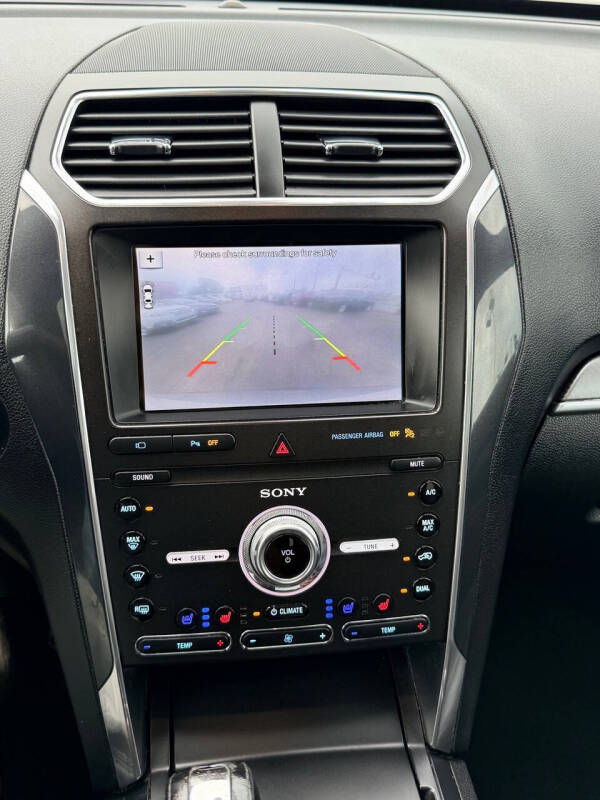 2019 Ford Explorer Sport