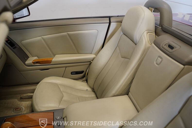 2005 Cadillac XLR
