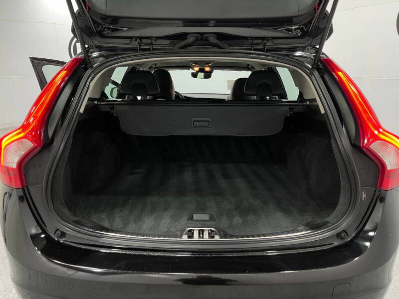 2016 Volvo V60 T5 Drive-E Premier