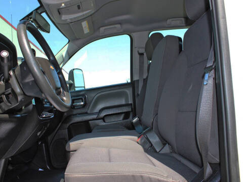 2023 Chevrolet Silverado 5500HD