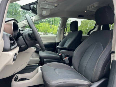 2017 Chrysler Pacifica Touring