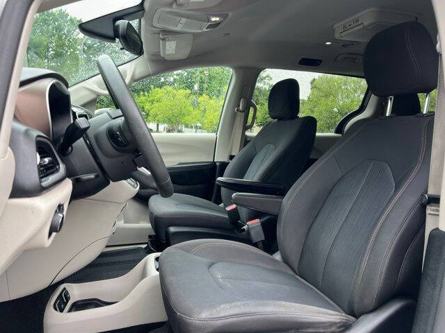 2017 Chrysler Pacifica Touring