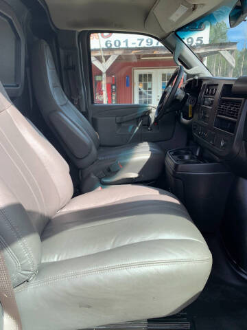 2018 Chevrolet Express 2500