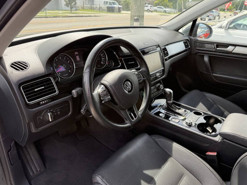 2014 Volkswagen Touareg