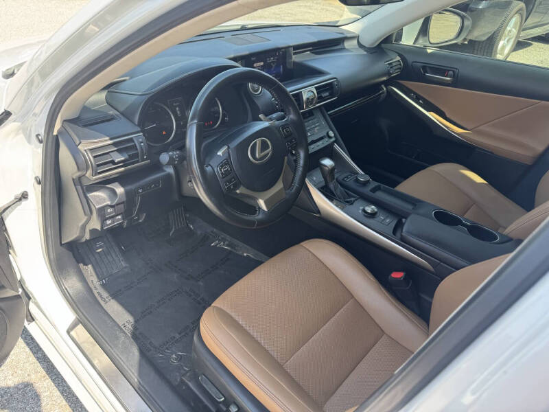 2019 Lexus IS 300