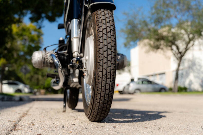 1963 BMW R69S