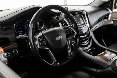 2016 Cadillac Escalade ESV Luxury Collection
