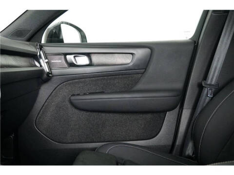 2023 Volvo C40 Recharge Twin Ultimate