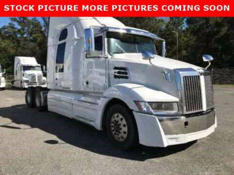 2022 Western Star 5700XE