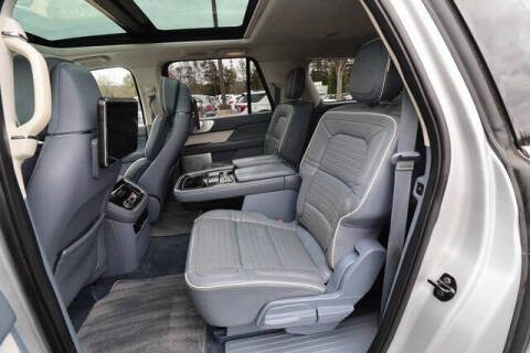 2018 Lincoln Navigator L Black Label