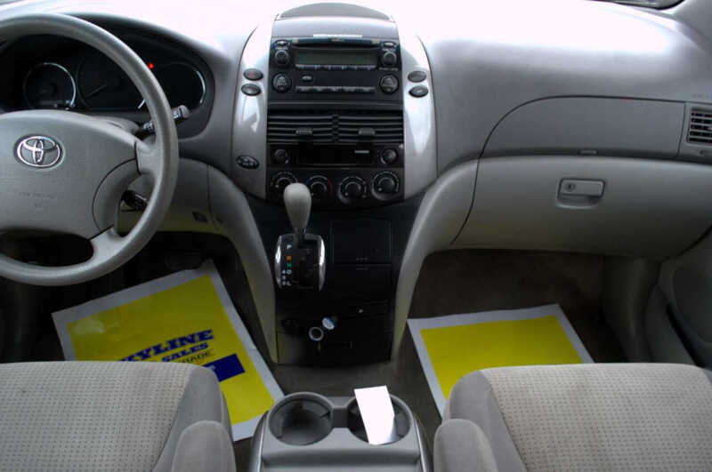 2009 Toyota Sienna